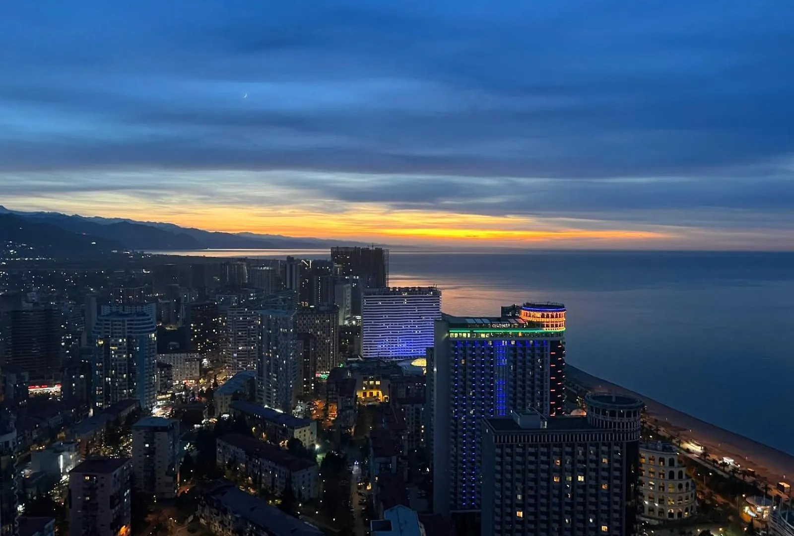 N1 Vip Apartment Batumi Orbi City - 46 Floor